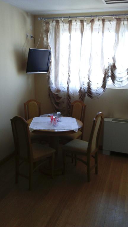 Motel Kneginja Čačak 部屋 写真