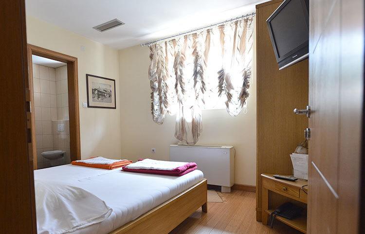 Motel Kneginja Čačak 部屋 写真